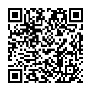 但是登基之后的墨景黎脾气却变得比从前更加森冷古怪二维码生成