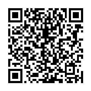 演员的演技还停留在歌剧和舞台剧的夸张表现手法的水平上二维码生成