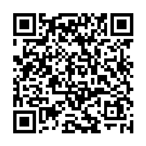 说完就从怀里掏出一颗印信拍在赵昊的手里哈哈大笑二维码生成