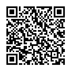 随即他们就看到了土依水正在消耗他的界之力稳固冷清贞的界二维码生成