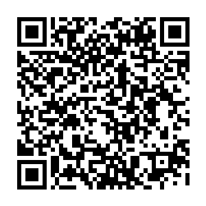 难不成你还想用你场上那个2000攻的高中生对我那3200攻的蛇妖发动攻击不成二维码生成
